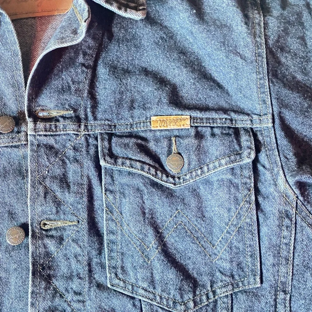 wrangler denim jacket - Picture 2 of 4